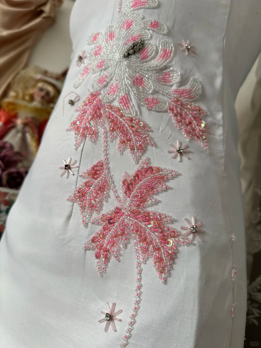 Vintage White One-Shoulder Sheath Evening Gown Pink Floral Embroidery Prom Dress DP8336