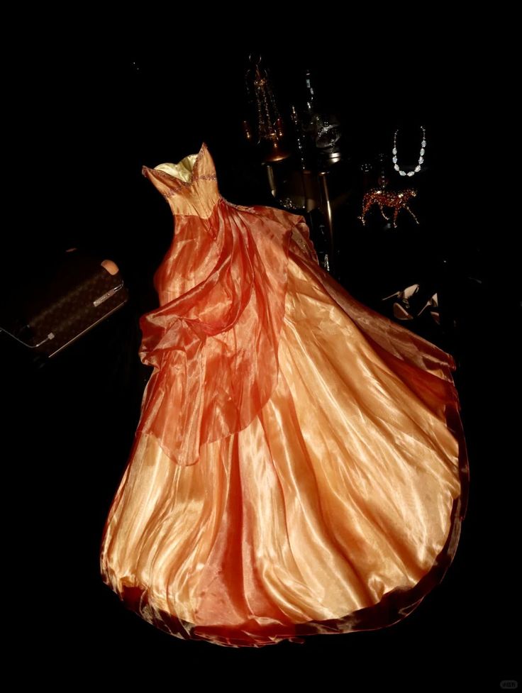 Vintage Bronze Ombre Ball Gown Strapless Tulle Overlay Satin Princess Dress DP7006