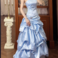 Vintage hellblaues trägerloses Satin-Ballkleid mit Raffungen für Sweet 15 Quinceañera DP7939