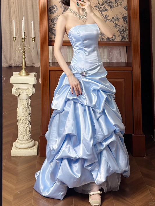 Vintage hellblaues trägerloses Satin-Ballkleid mit Raffungen für Sweet 15 Quinceañera DP7939