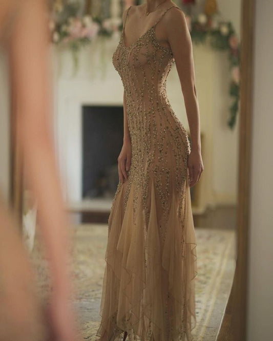 Robe de soirée longue et sexy, fourreau, bretelles champagne, perles et volants, DP4482