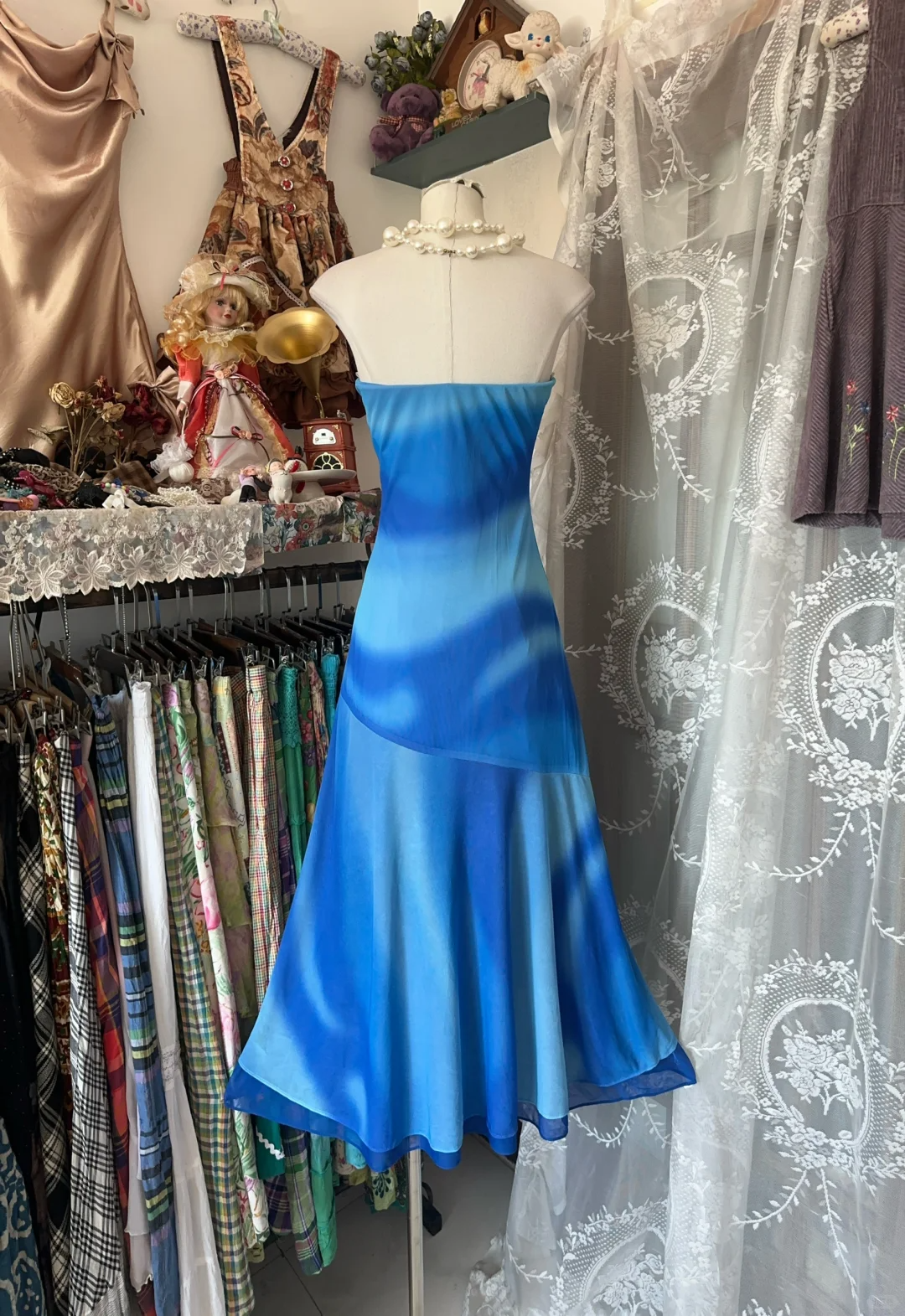 Blue Gradient Strapless Ruffles Vintage Long Party Dress Formal Evening Gown, DP4556