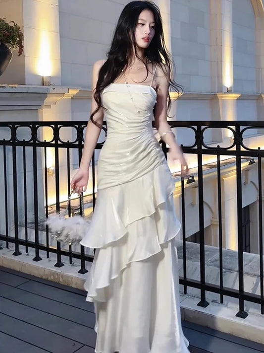 Weißes A-Linien-Ballkleid aus Chiffon mit Spaghettiträgern, DP4568
