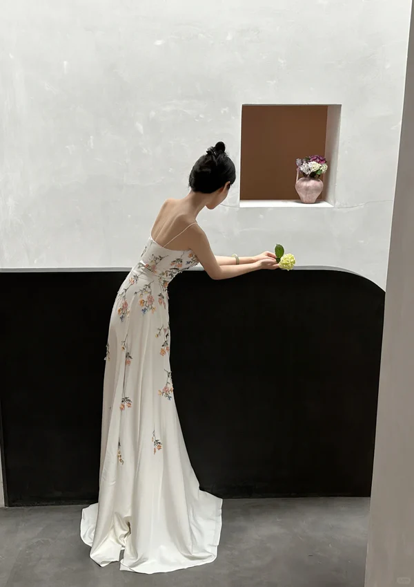 Elegant White Spaghetti Straps A-Line Flower Long Evening Party Dresses, DP5550