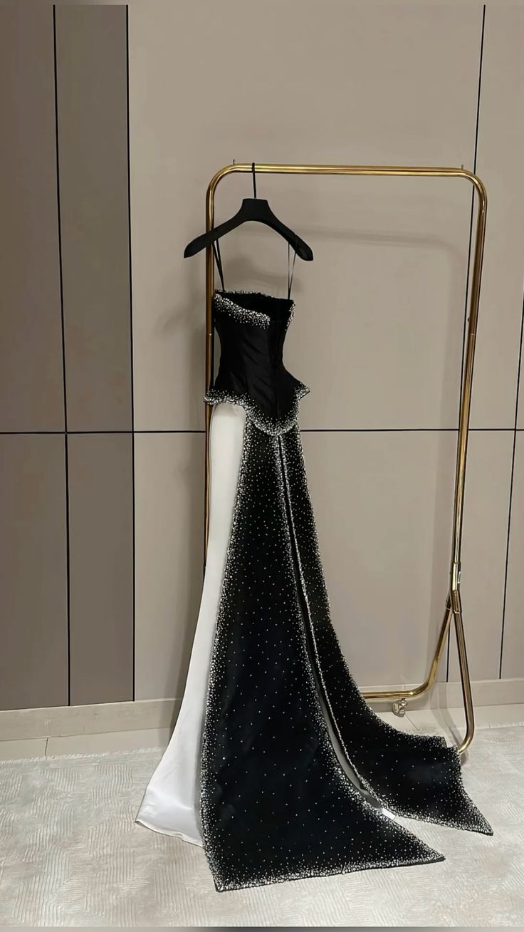 Stunning Strapless Mermaid Beaded Long Formal Dresses Evening Gowns, DP5606