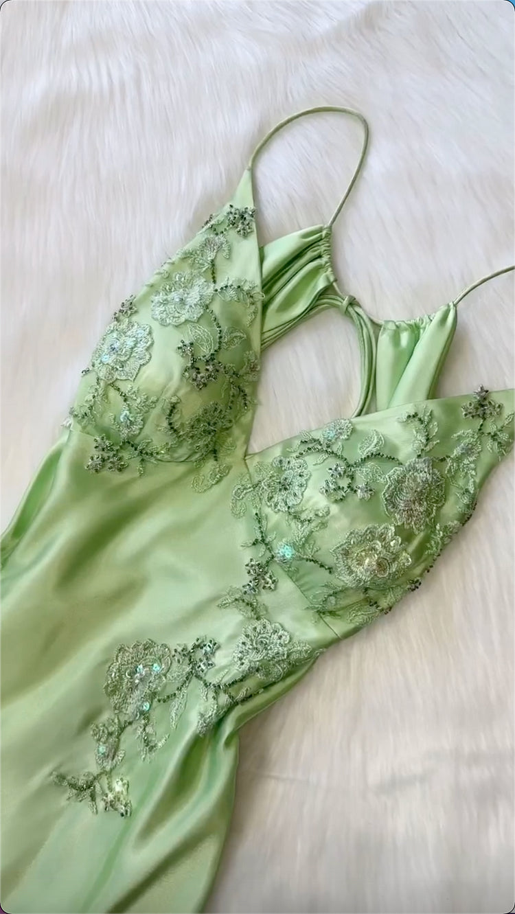 Robe de bal vintage verte à col en V et broderies, robe fourreau à volants, robe de soirée en satin, robe de fée DP6653