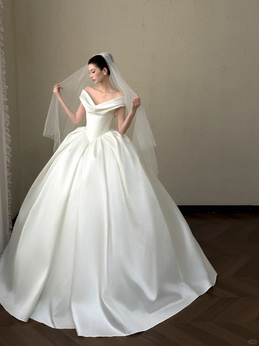 Gorgeous Off-the-Shoulder Satin Ball Gown Wedding Dress Bridal Gown DP8306