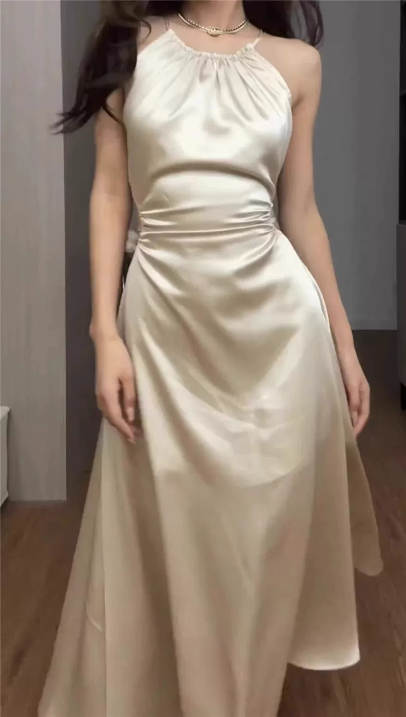Elegant Purple Satin Halter-Neck Ruched A-Line Evening Gown DP8771