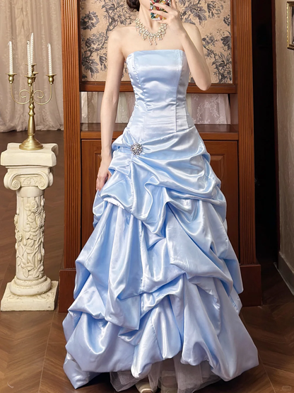 Vintage hellblaues trägerloses Satin-Ballkleid mit Raffungen für Sweet 15 Quinceañera DP7939