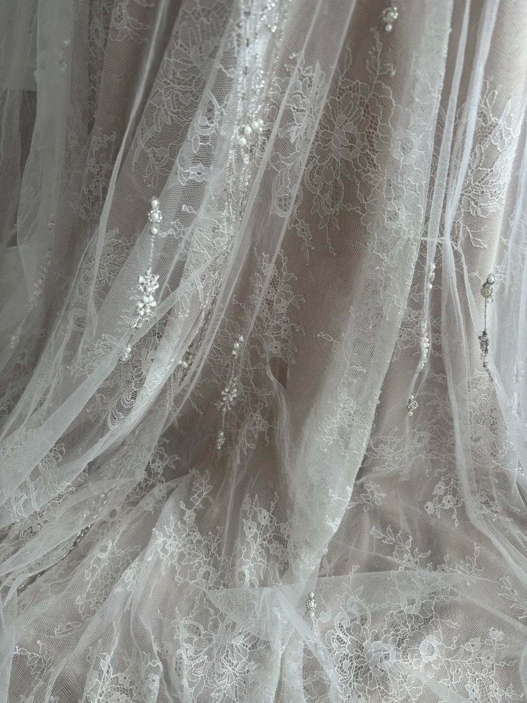 Glamorous Champagne Lace Mermaid Wedding Dress Spaghetti Strap Beaded Evening Gown DP8132