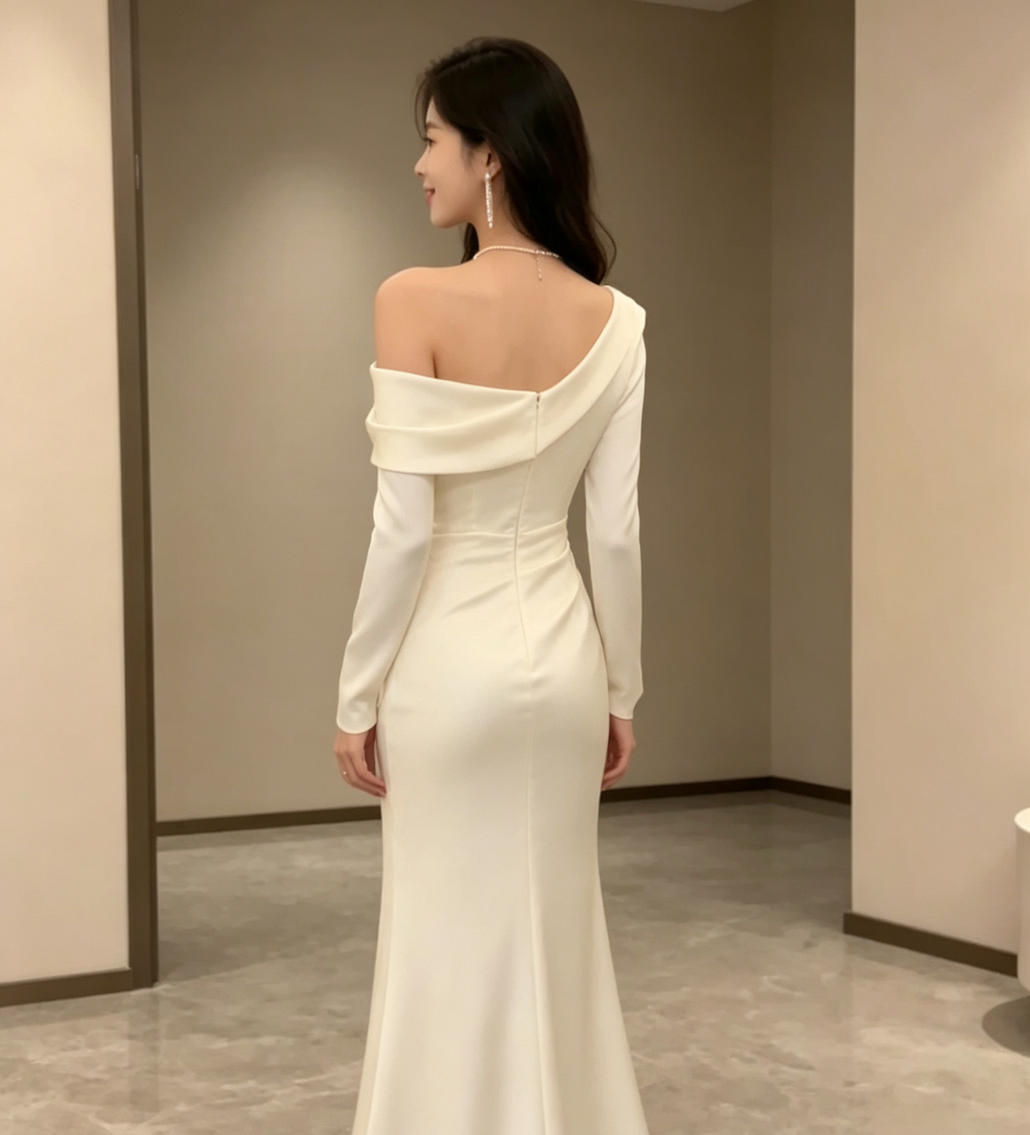 Elegant Ivory Satin One-Shoulder Long Sleeve Ruched Sheath Prom Dress DP8777