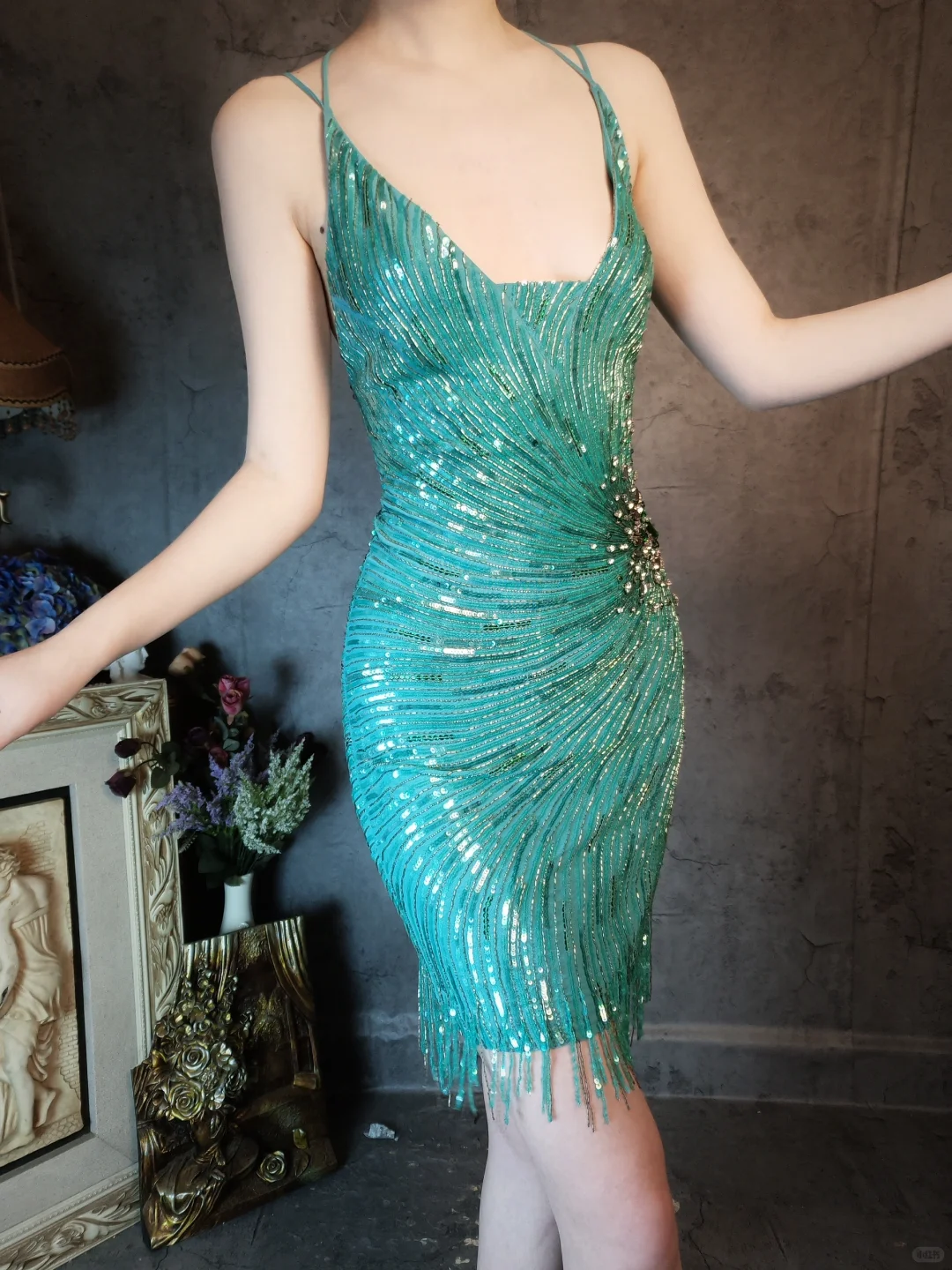 Vintage Blue-green Spaghetti Strap Sparkling Beaded Tassel Design Sheath Short Homecoming Dress DP6055