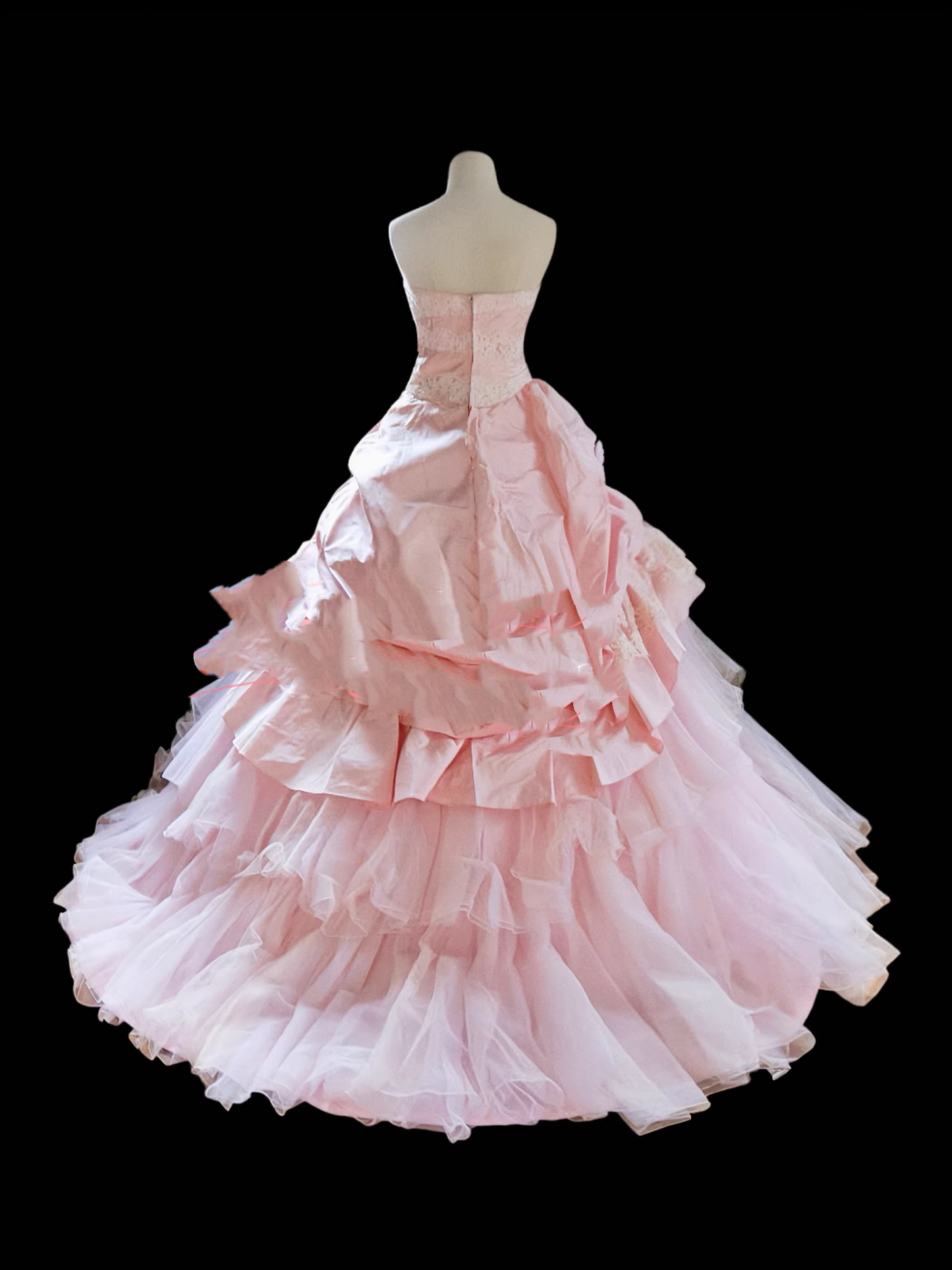 Elegantes, trägerloses, rosafarbenes Ballkleid mit Spitzenapplikationen, Satin- und Tüllbesatz für Sweet 15 Quinceañera DP7772