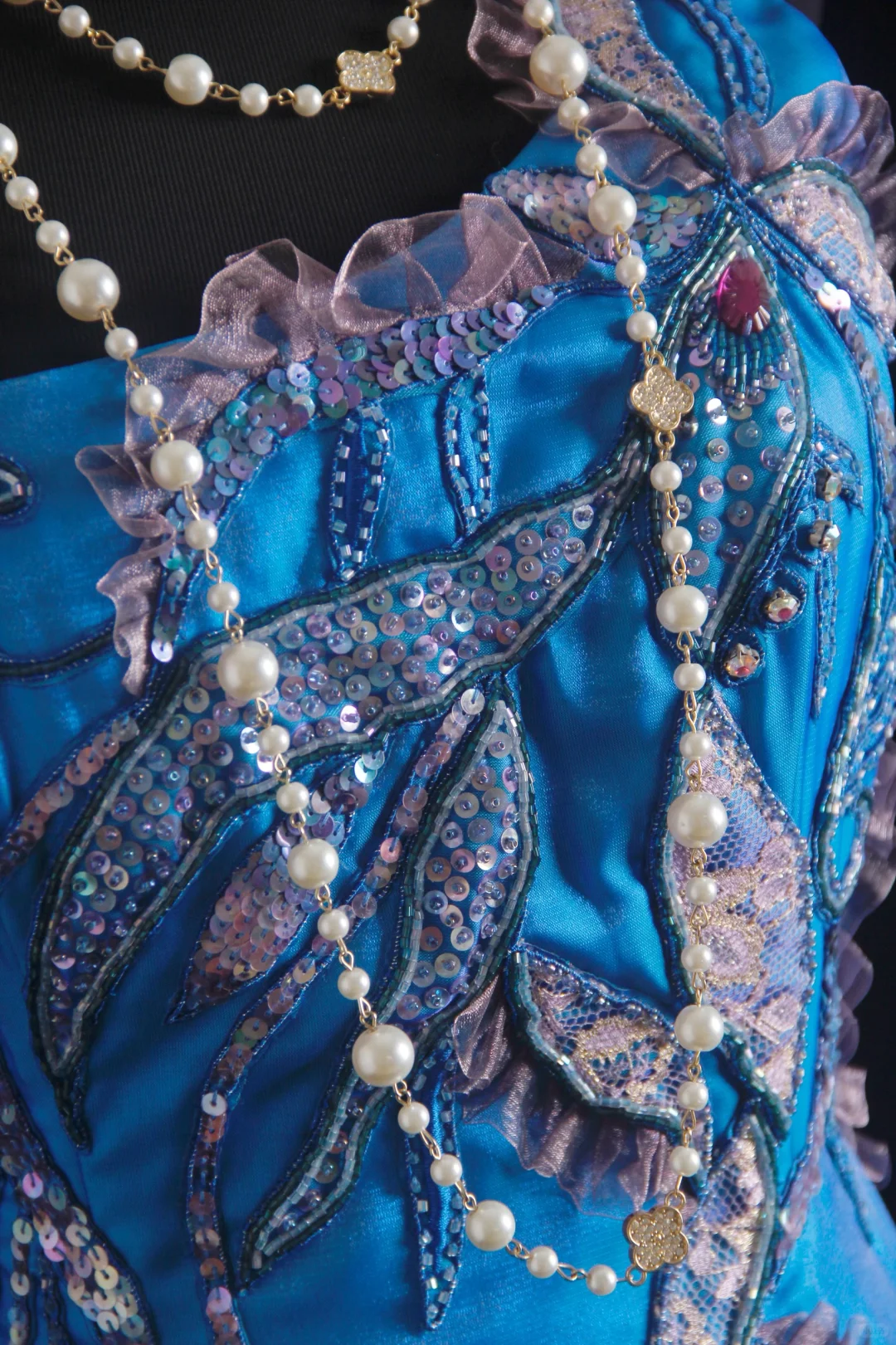 Vintage Blue Mermaid Spaghetti Straps Sequin Beaded Embroidery Evening Gown DP7375