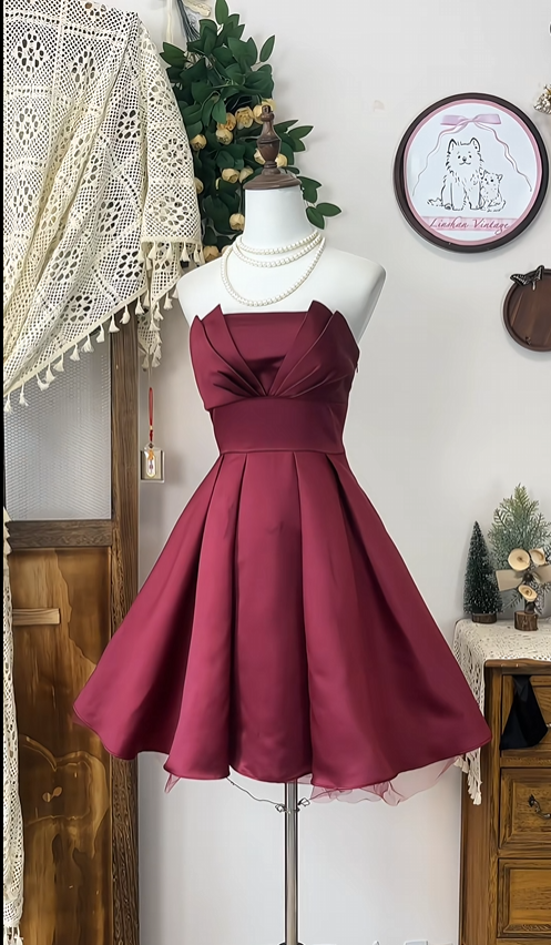 Simple Ruffle Strapless Design A-line Elegant Satin Homecoming Dress Party Dress DP6182