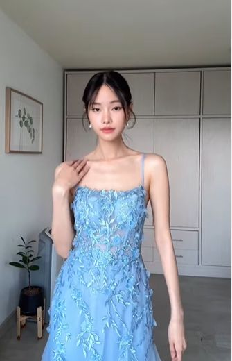 Glamorous Spaghetti Strap Tulle A-Line Prom Dress 3D Floral Lace Applique Formal Evening Gown DP8201