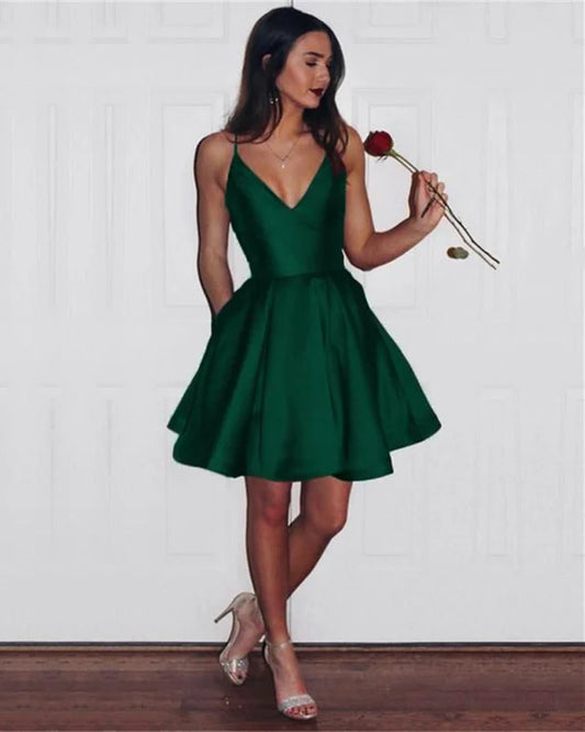 Vintage Dunkelgrün V-Ausschnitt Satin Kurzes A-Linie Partykleid Cocktailkleid Homecoming Kleid DP6479
