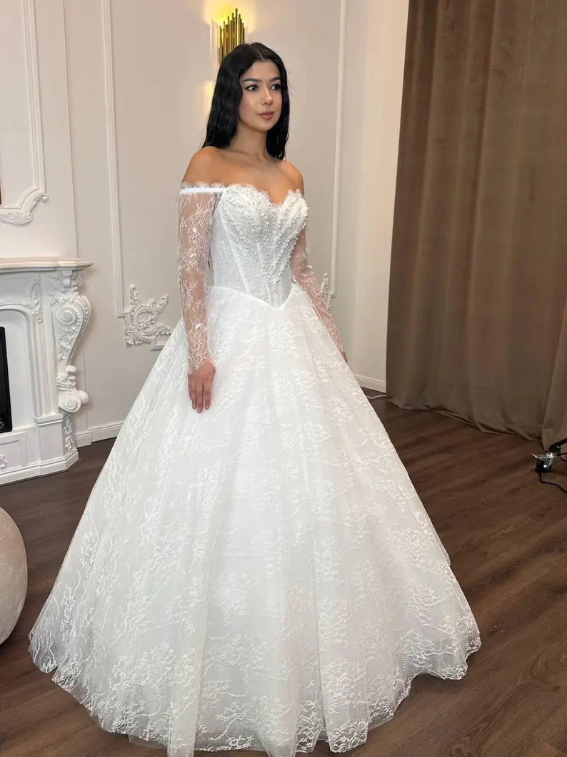 Vintage Ivory Off-the-Shoulder Long Lace Sleeve Beaded Sweetheart A-Line Wedding Dress DP8610