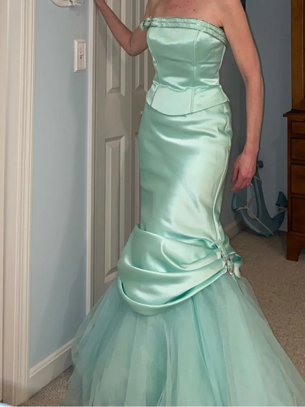 Elegant Mint Turquoise Strapless Satin Mermaid Beaded Evening Gown DP8558