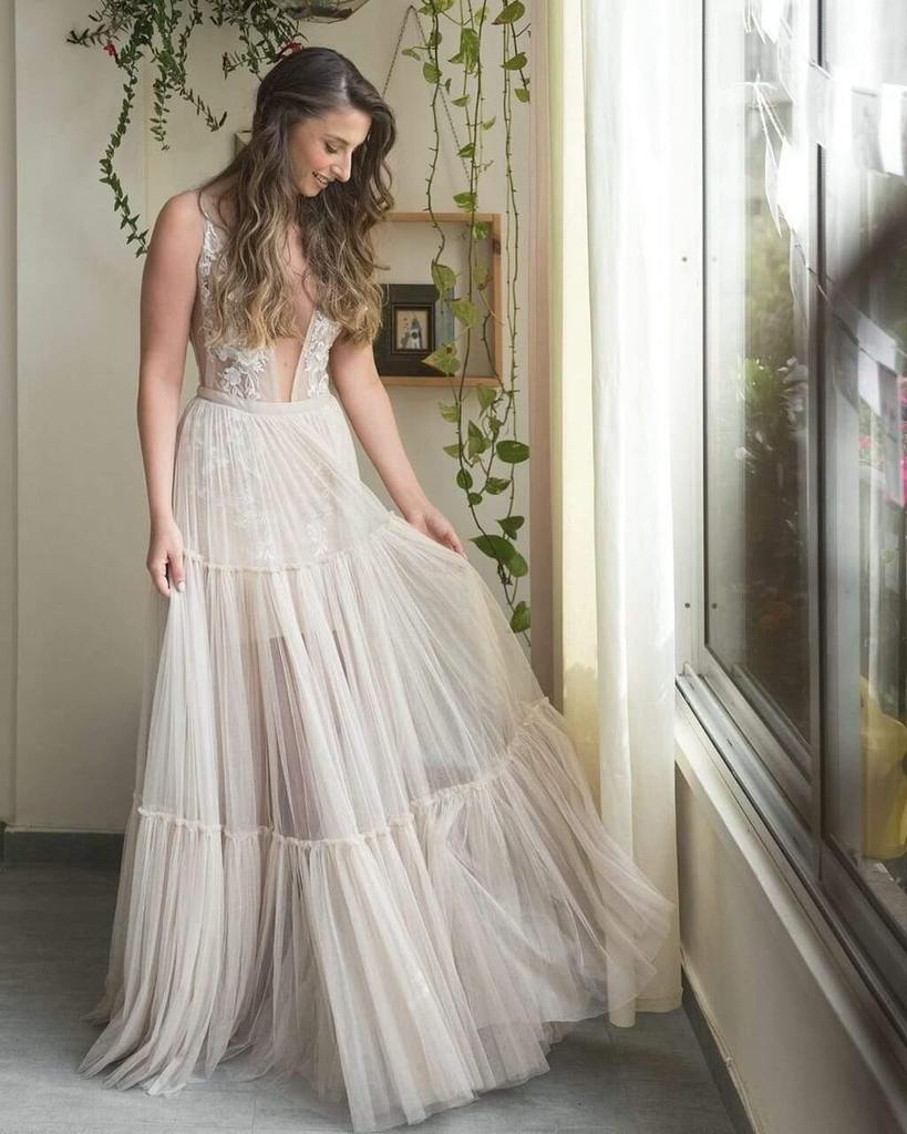 Charming A-Line Tulle Embroidery Appliques V-neck Bohemain Wedding Dress ,DS2677