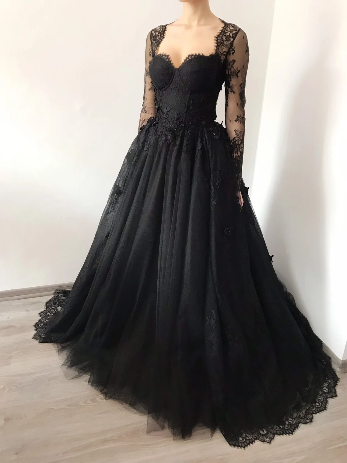 Black gothic corset wedding 3D lace floral tulle dress, alternative bride dress,DS9579