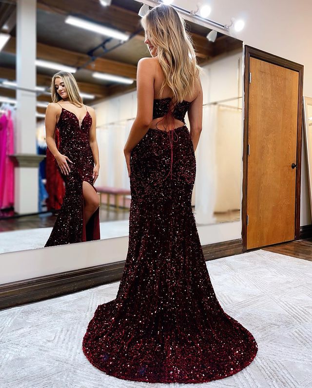 Charming Mermaid V Neck Royal Blue Sequins Long Prom Dresses with Slit,DS4974