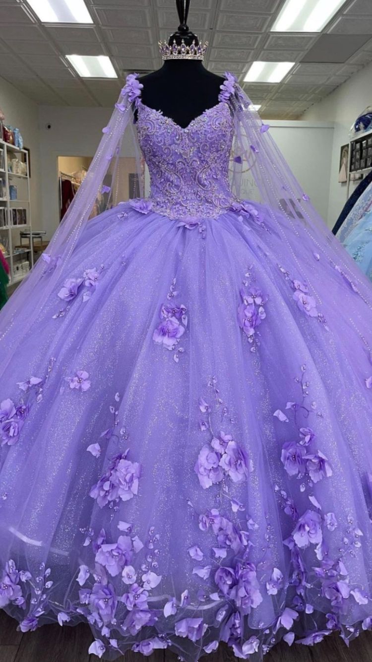 Pretty Lilac Quinceanera Dresses, Sweet 16 Dress , Ball Gown With Appliques ,DS4352